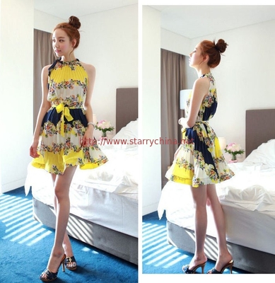 Summer Halterneck Floral Print Sleeveless Pleated Dresses With Belt For Women